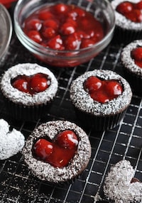 Cherry Pie Cupcakes Image 3