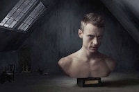 Real-Life Sculpture Portraits Image 4