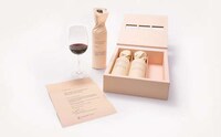 Crisp Paper-Wrapped Packaging Image 6