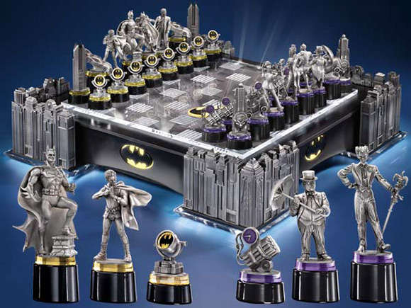 13 Atypical Chess Sets