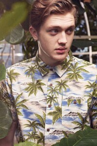 Butterfly-Laden Lookbooks Image 5