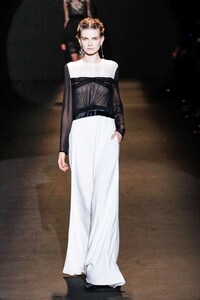 Timeless Transparent Fashion Image 3
