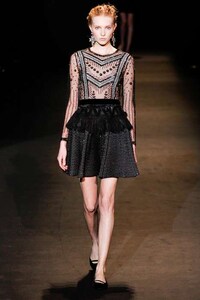 Timeless Transparent Fashion Image 5