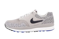 Pebble-Patterned Sneakers Image 4