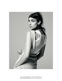 Dramatic Dual-Toned Editorials Image 3