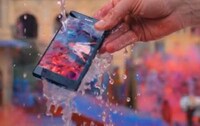 Playful Paint-Powdered Ads Image 4