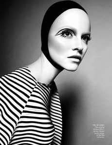 Forehead-Accentuated Editorials : Vogue Spain 'Orient Express'