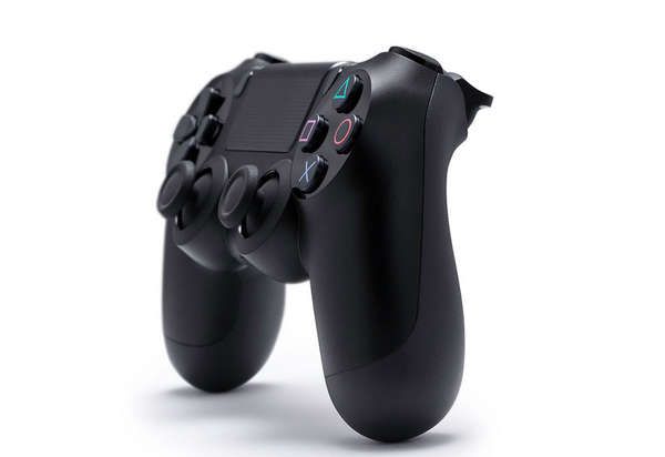 25 Creative Gaming Controllers
