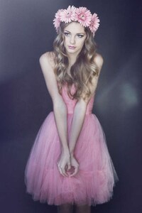 Feminine Floral Captures  Image 7