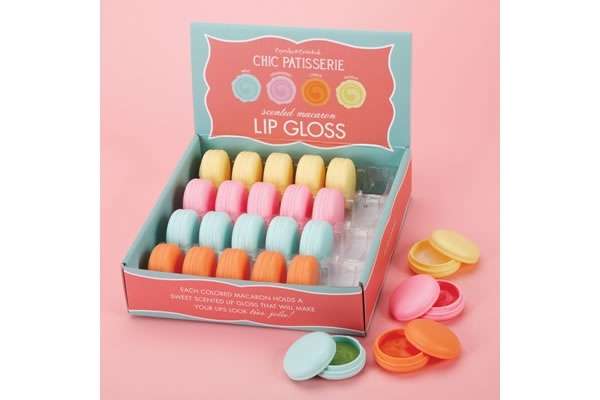 Colorful Cake-Shaped Lip Balms