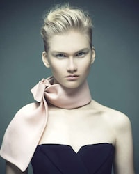 Androgynous Bouffant Editorials Image 2