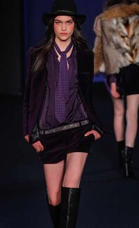 Stylized Androgynous Runways Image 4