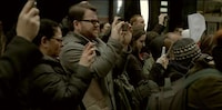 Smartphone Flash Mob Ads Image 3