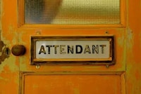 Public Toilet Diners Image 6
