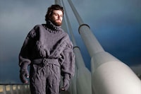 Unconventional Knitwear Editorials Image 3
