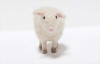Felt-Made Fauxidermy Figures Image 5