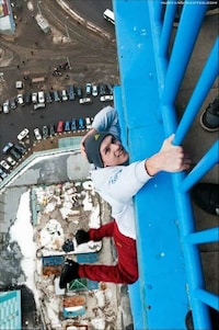 Staggering Daredevil Height Stunts Image 4