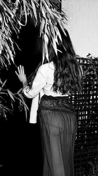 Stylishly Sinister Photoshoots Image 5