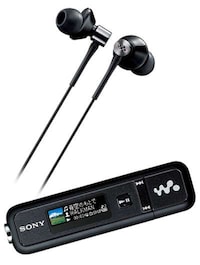 Swappable Walkman Faceplates Image 2