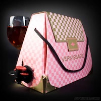 Stylish Portable Wine Handbags Image 2