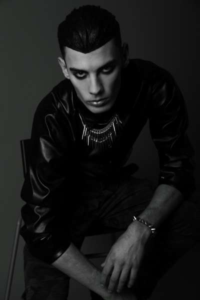 31 Goth-Inspired Men’s Looks