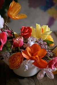Adult Arts-and-Crafts Bouquets Image 3