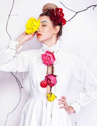 Alabaster Hippie Fashion Image 4