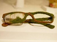 Anciently Aged Gadgets Image 7