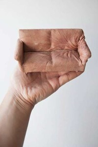 Flesh-Covered Furniture Sculptures Image 2