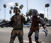 Geeky Sci-Fi Relay Races Image 5