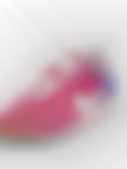 Faded Female Kicks 
