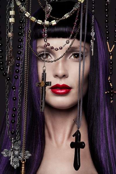 60 Witchy Fashion Features
