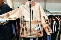 Crook-Inspired Fashion Image 2