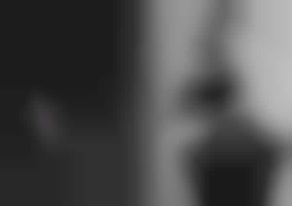 Structured Greyscale Photoshoots