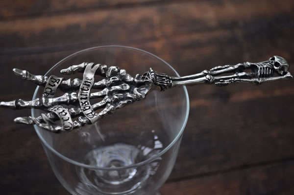 33 Aberrant Spoon Designs