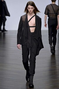 Minimalist Cutout Menswear Image 5