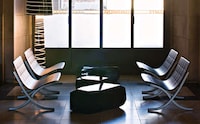 Streamlined Vintage Seating Image 7