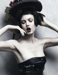Chopped Black Bob Editorials Image 8
