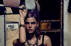 10 CR Fashion Book Features