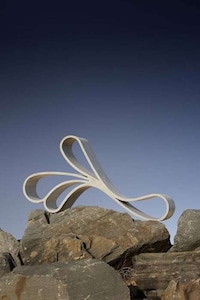 Loopy Concrete Loungers Image 8