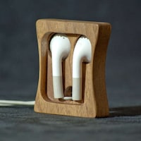 Expressive Headphone Holders Image 3