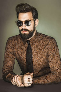 Pattern-Enriched Professor Portraits Image 2