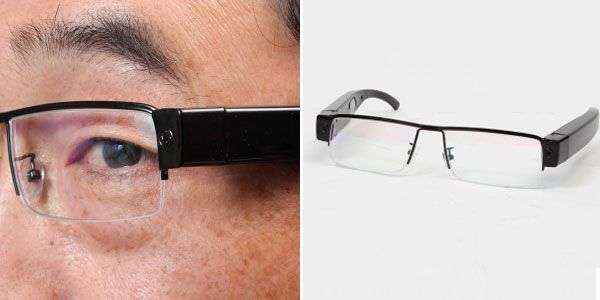 Camera-Incorporated Spectacles