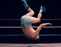Professional Grabbling Photography Image 4