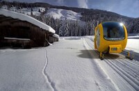 Snow Rescue Ambulances Image 3