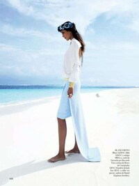 Utopian Sun-Drenched Shoots Image 3