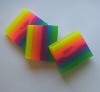 Neon-Colored Cleansers Image 4