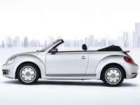 Smartphone-Connected Convertibles Image 2