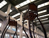 Long-Legged Loungers Image 2
