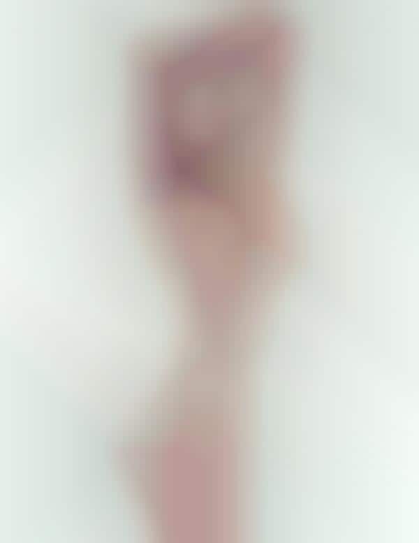 Simple Ethereal Photoshoots